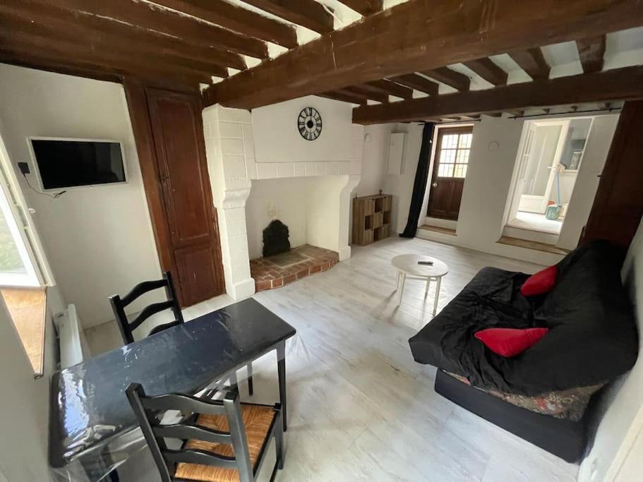 Apartament Le Studio Aristide Pont-Audemer Zewnętrze zdjęcie
